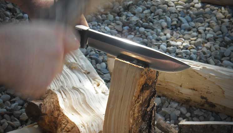 Survival of the Savviest: 6 Clear-Cut Uses For a Survival Knife - The Prepper Journal