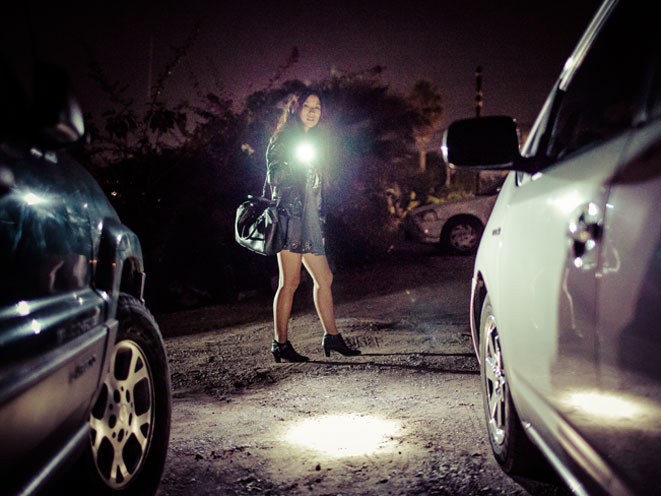 Pocket Illumination: Shedding Light On Edc Flashlights 2 The best flashlight is one you have on you at all times.