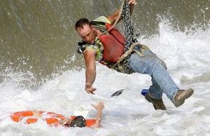 OUCH? Dealing with Splinters! - The Prepper Journal