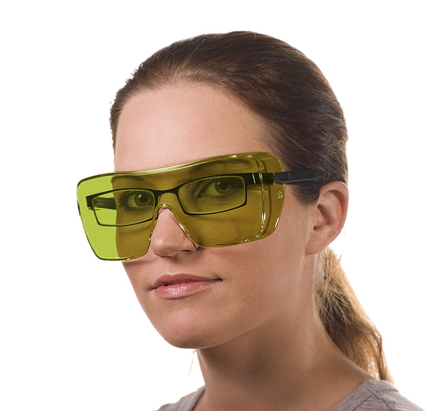 Хочу купить очки. Защитные очки для зрения. Защитные корригирующие очки. Очки защитные обычные. Защитные очки для очкариков.