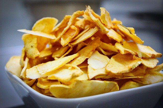 75 Item Survival Gear List – Protect Your Family With This Vital Checklist 8 Dehydrated fruit is a great long term food storage staple.