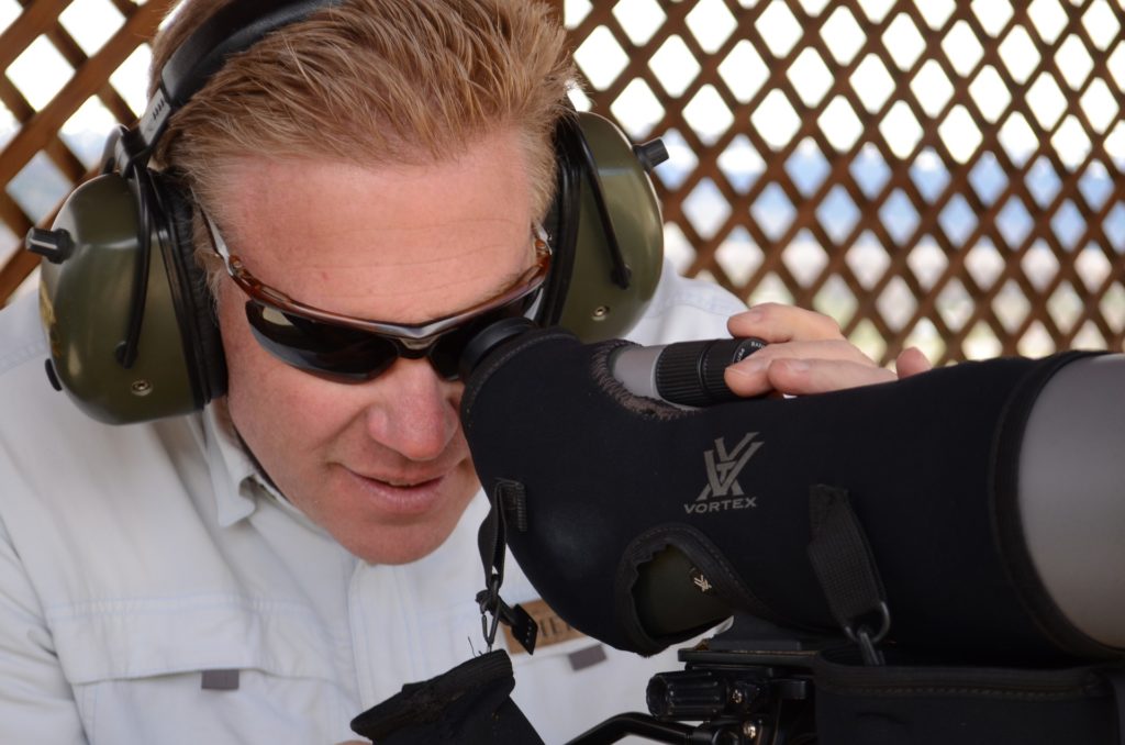 How To Choose The Best Spotting Scope For Target Shooting 6 The best spotting scope will offer different features according to your needs.