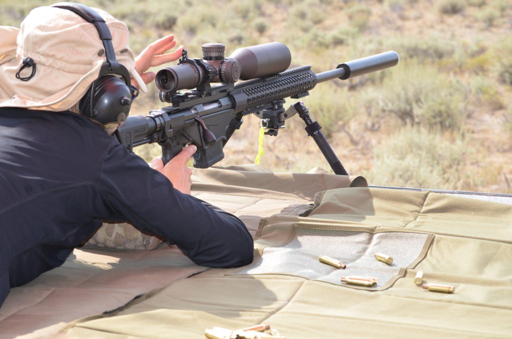 How to Choose the Right Rifle Scope: 10 Tips - The Prepper Journal